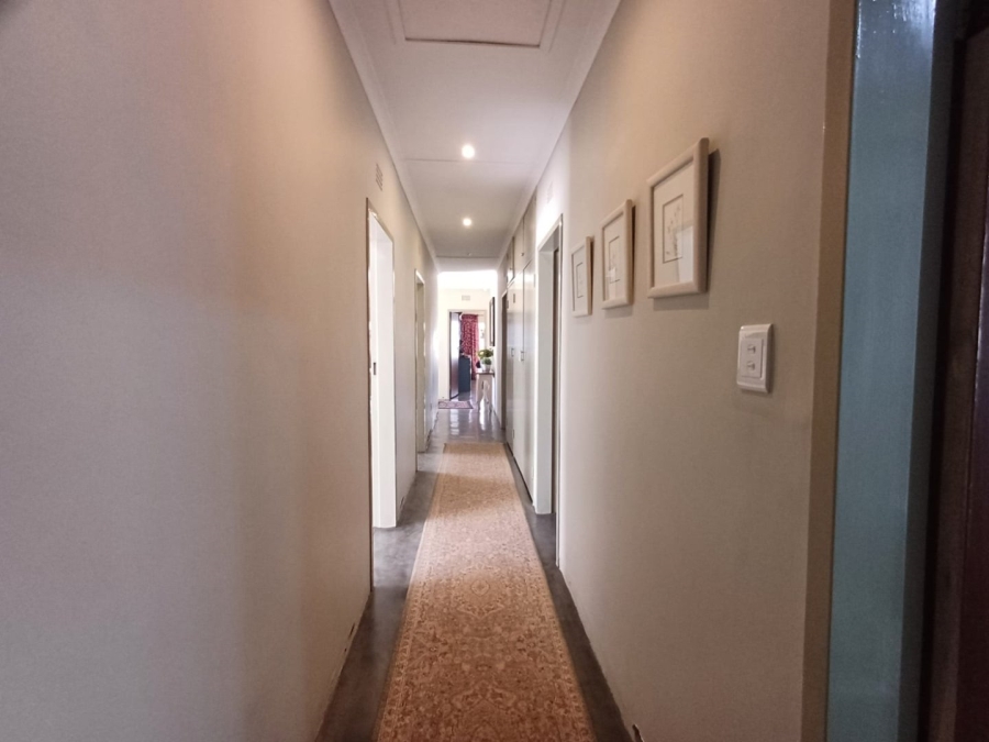 4 Bedroom Property for Sale in Flamwood North West
